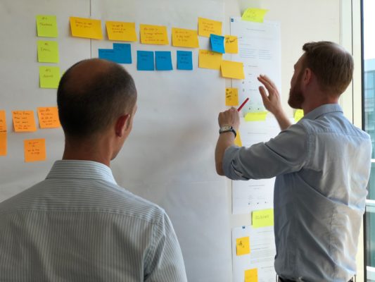Antes de desarrollar la estrategia, deberías…