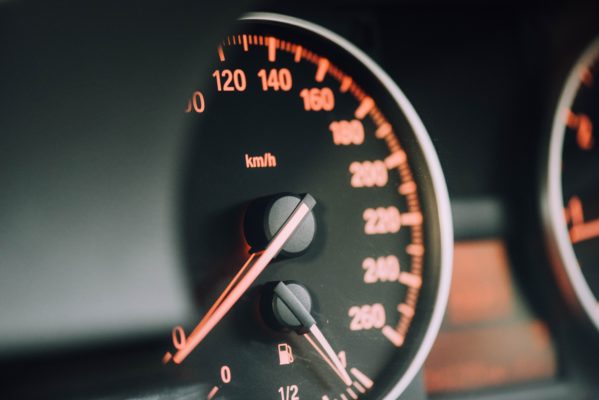 Líderes en tiempo de crisis: caso empresa automotriz alemana