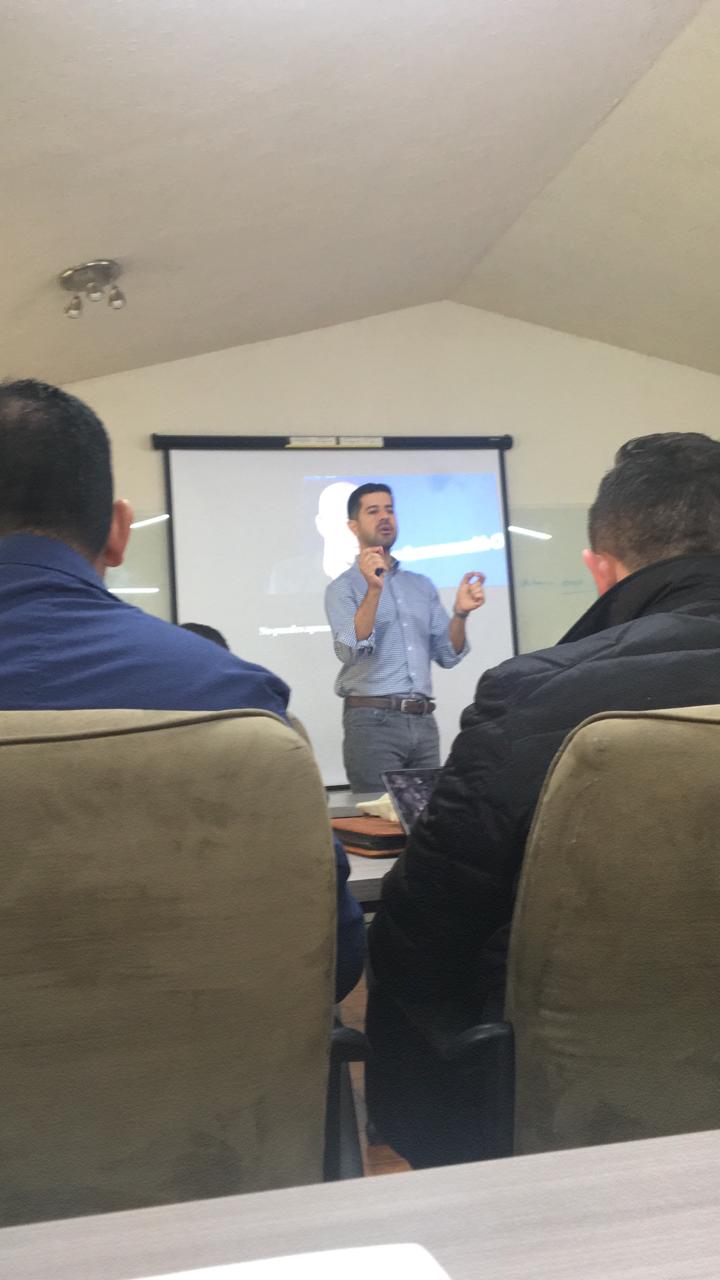¿Quieres cambiar la cultura de tu equipo o empresa? Tienes que ver esta charla [VIDEO]